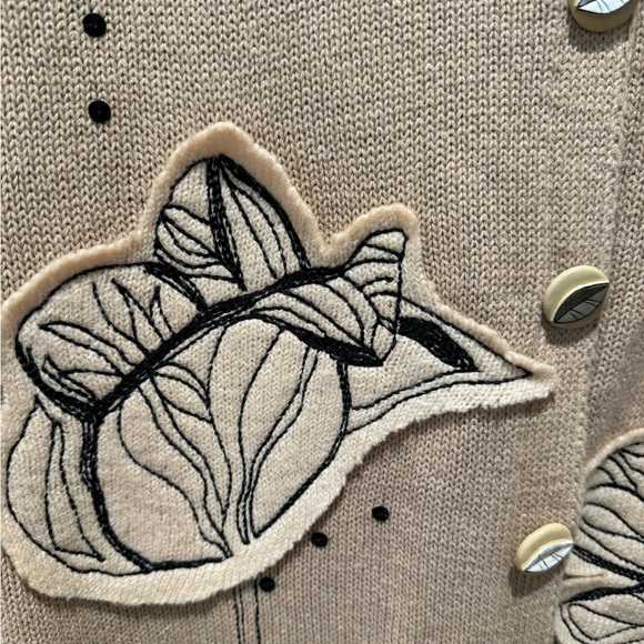 STORYBOOK KNITS Contemporary Floral Cardigan - Picture 2 of 9